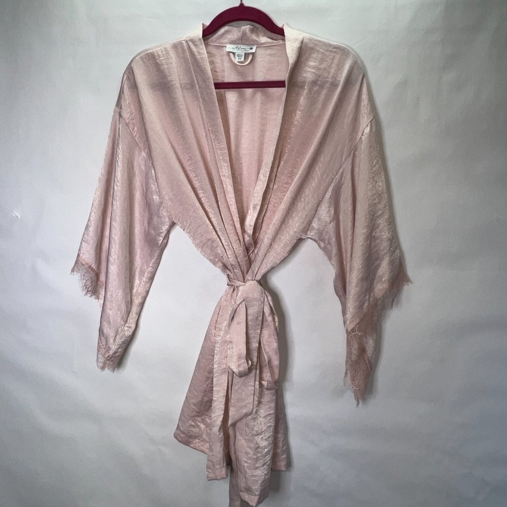 In Bloom Pink Satin Robe Size M/L - Picture 6 of 7